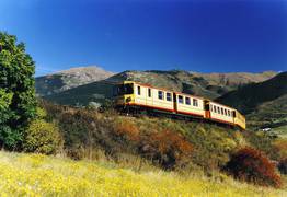 Train Jaune en Pyrénées Catalanes
