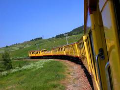 Le Train Jaune