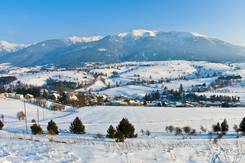 Village sous la neige